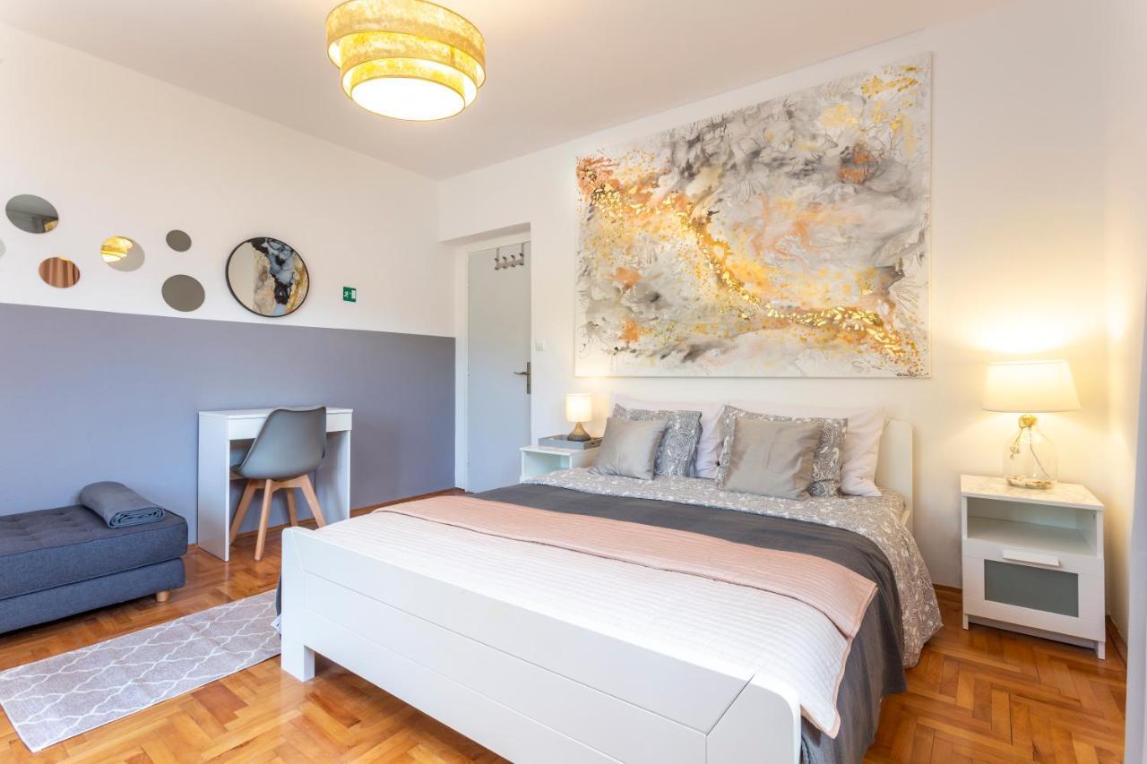 Mamma Mia Apartments-City Center Đảo Hvar Ngoại thất bức ảnh